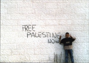 Kraftaverk á Gaza - Fótalaus kom gangandi heim