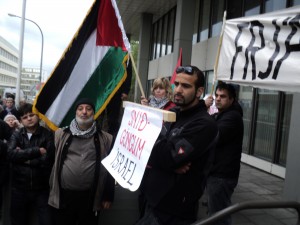 Íslandi yrði ekki refsað fyrir að slíta stjórnmálasambandi